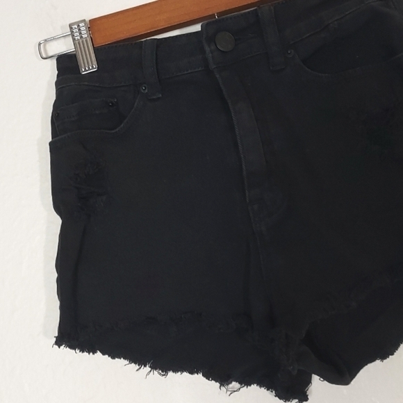 BDG Dree Shorts High Rise Cheeky Distressed Black Size 25 - Picture 3 of 16